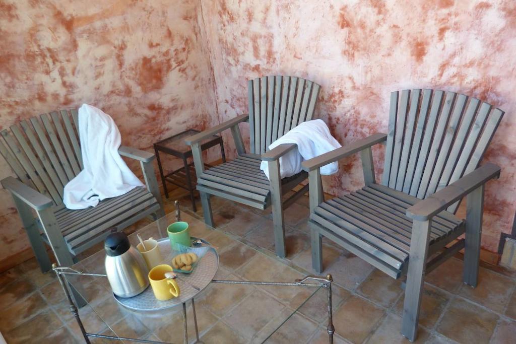 Bed and Breakfast Le Mas De Pie Caud Rognes Exterior foto