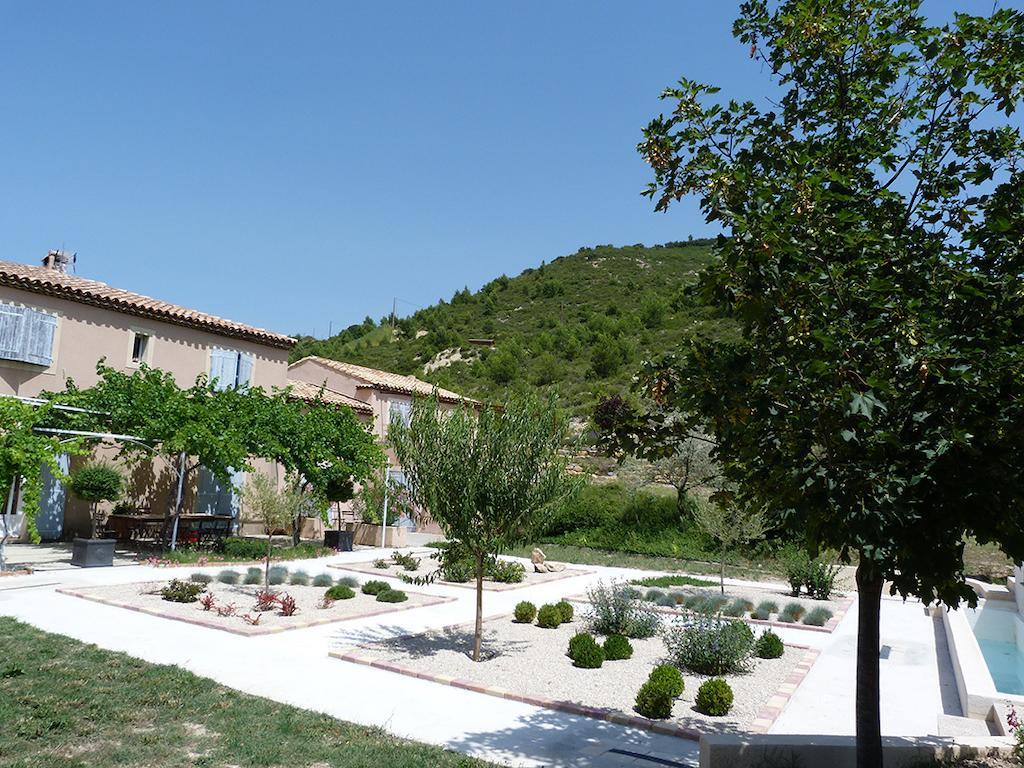 Bed and Breakfast Le Mas De Pie Caud Rognes Exterior foto