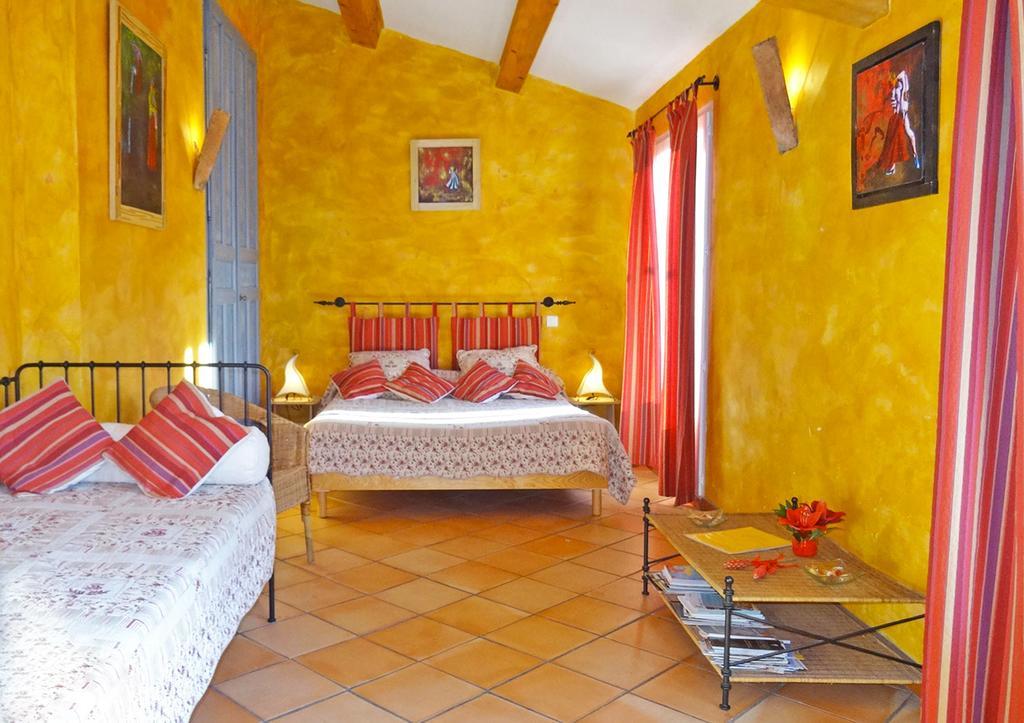 Bed and Breakfast Le Mas De Pie Caud Rognes Exterior foto
