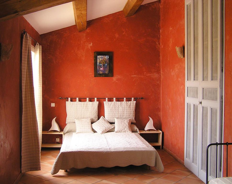 Bed and Breakfast Le Mas De Pie Caud Rognes Exterior foto